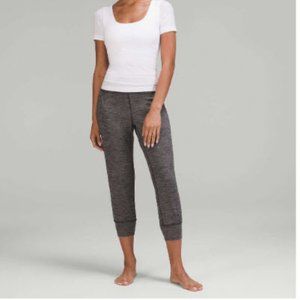 Lululemon Align Cropped Jogger Heathered Black  size 12